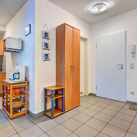 Regina Maris 100 M Zum Bansin Херингсдорф